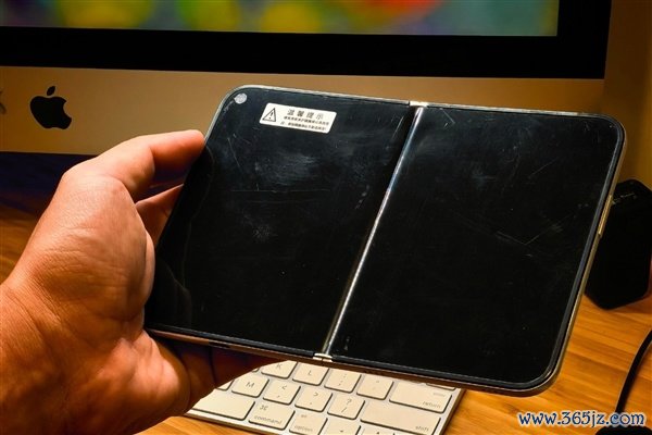 iPhone Ultra取消Face ID：改用侧边指纹 博主称许像是在作念梦